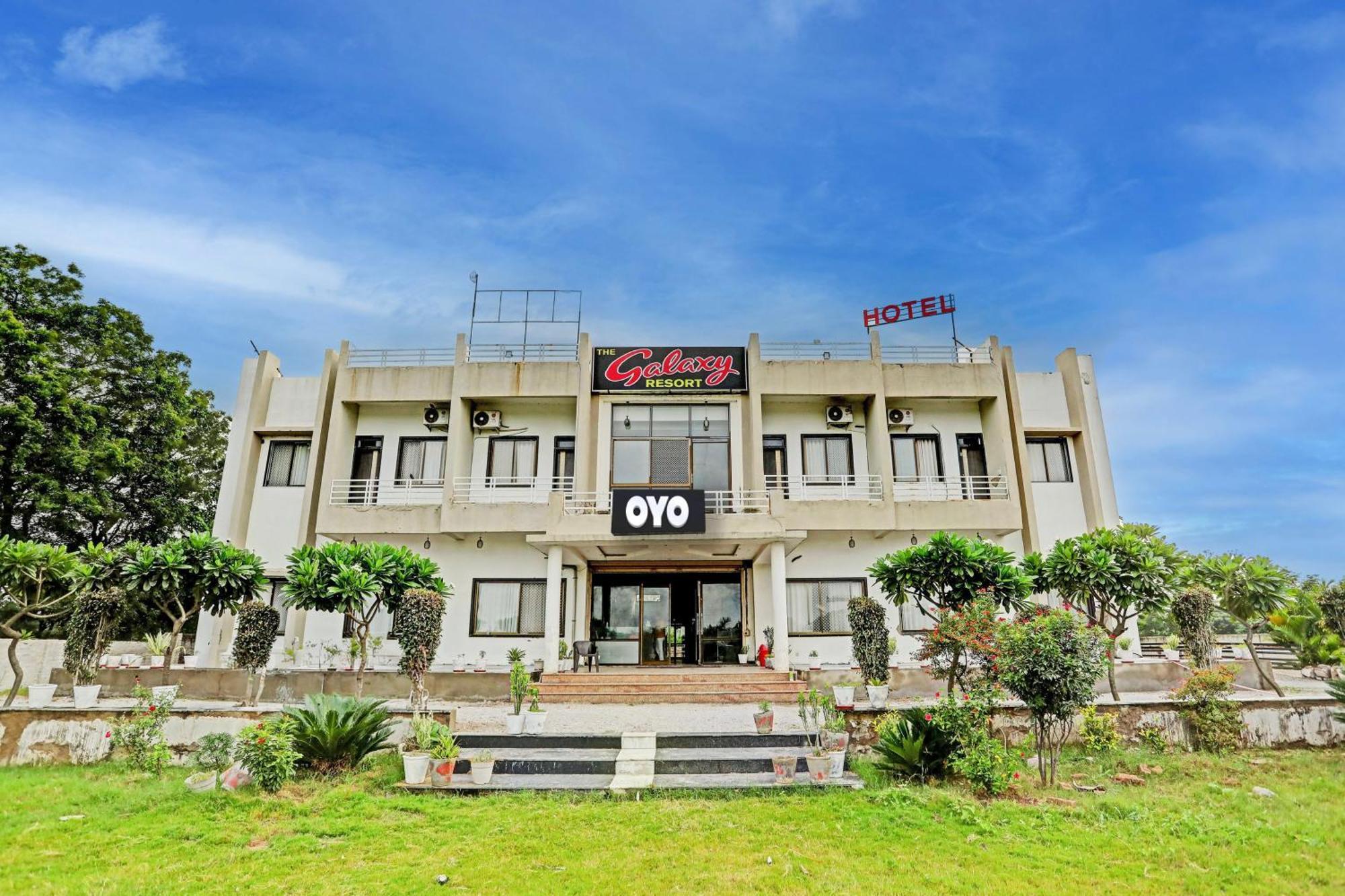 Collection O The Galaxy Resort Nāthdwāra Exterior foto